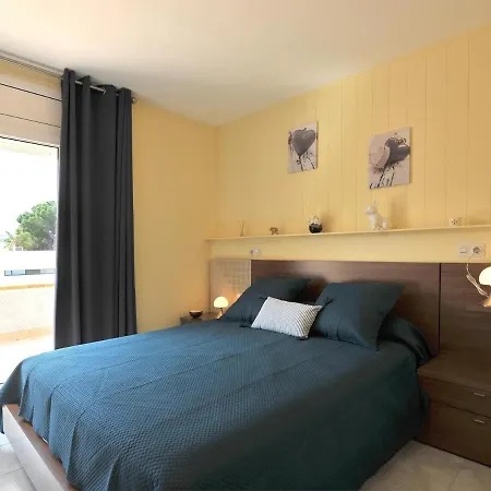 Gerkens, Bonita Casa De Tres Con Piscina Comunitaria En Escala Prázdninový dům L' Escala